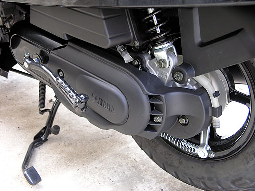 ���A�u���[�L����